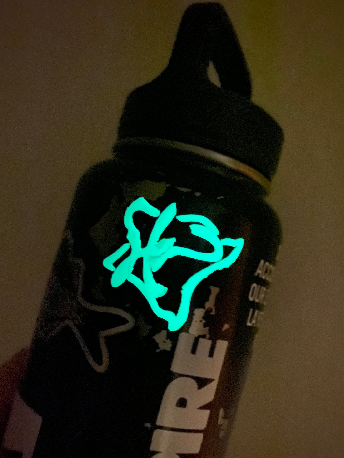 HDUBZ SMALL GLOW Sticker